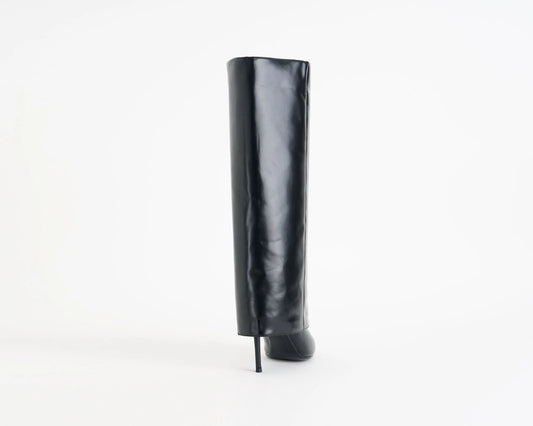 Stivale a punta in pelle