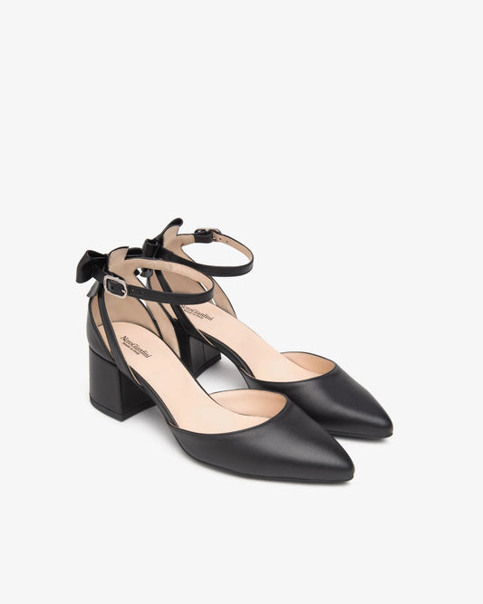 Décolleté in pelle