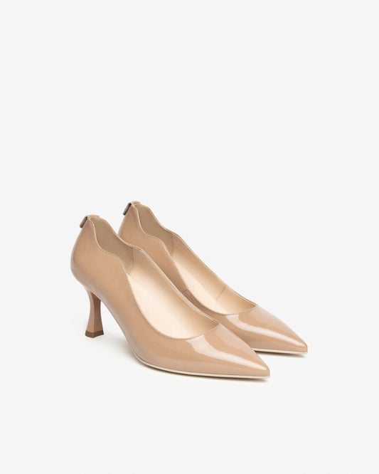 Décolleté in vernice