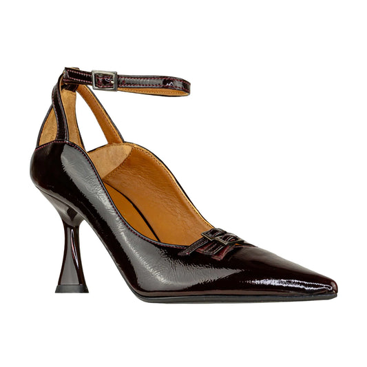 Décolleté in vernice