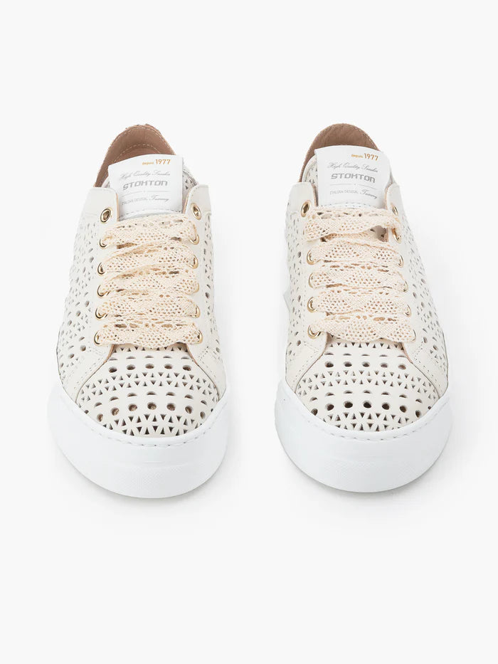 Sneaker 122