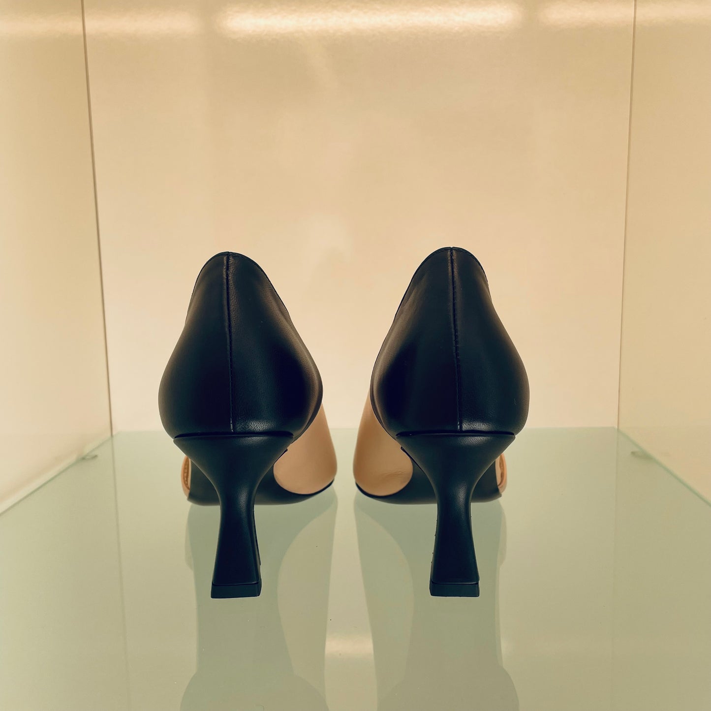 Décolleté aperta lato