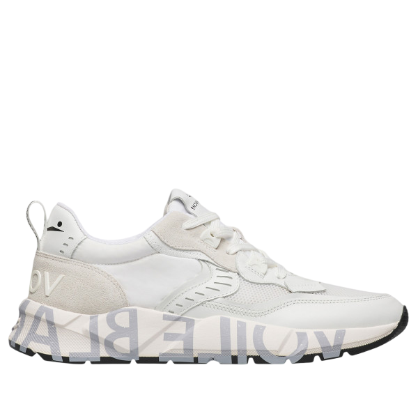 Sneaker club01.