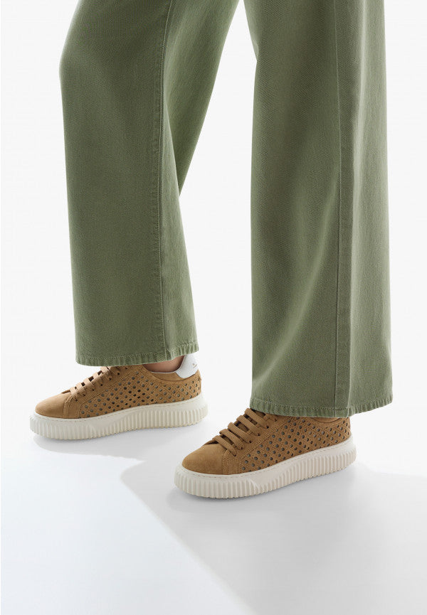 Sneakers herika perforated