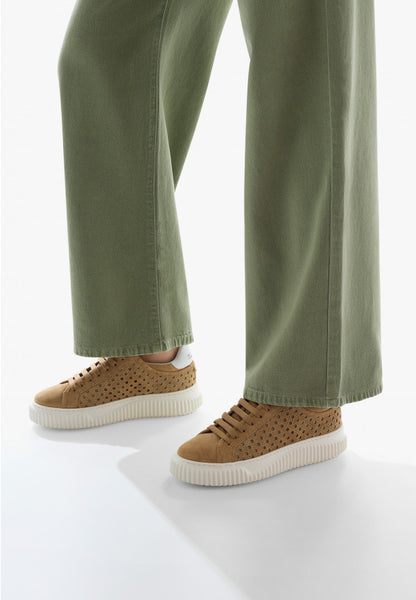 Sneakers herika perforated