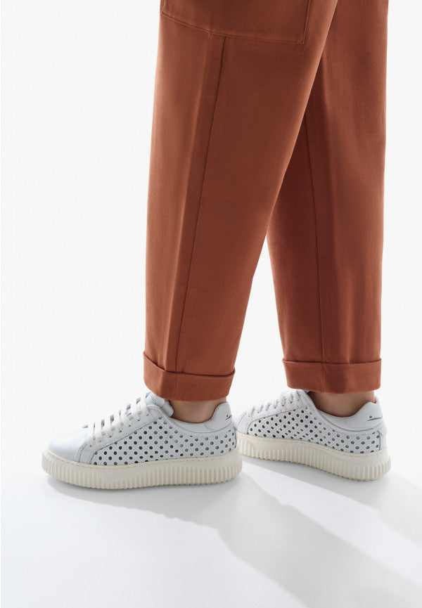 Sneakers herika perforated