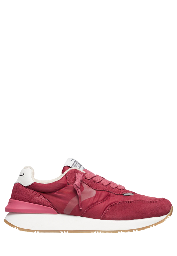 Sneakers qwark easy sfw woman .