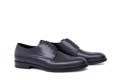 Stringate in vitello spazzolato