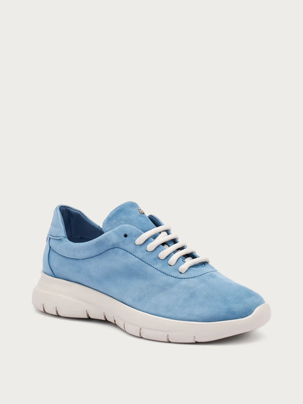 Sneaker in suede
