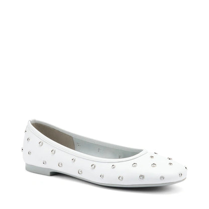 Ballerina con borchie