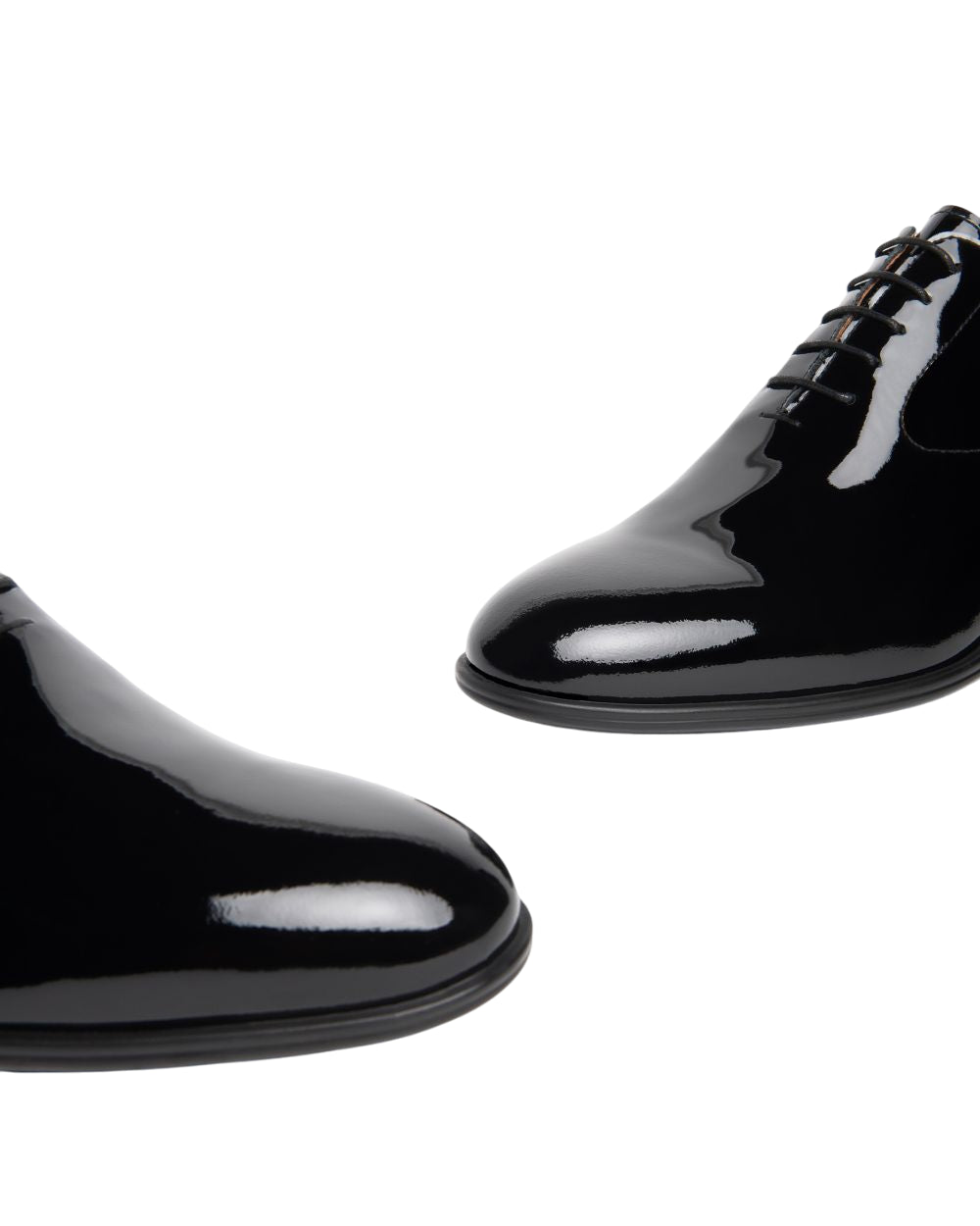 Stringate in vernice