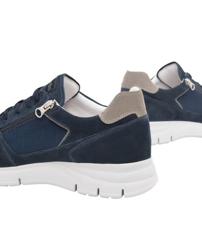 Sneakers in camoscio e tela