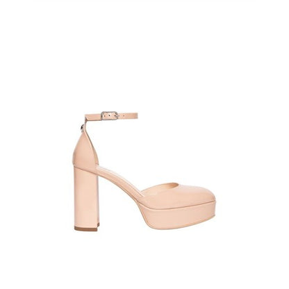 Décolleté in vernice