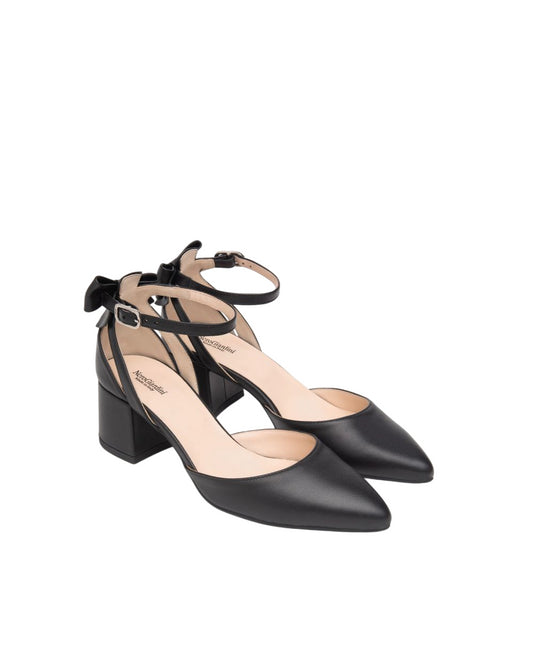 Décolleté in pelle