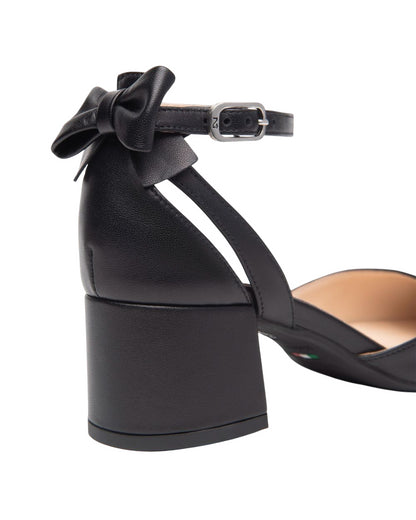 Décolleté in pelle