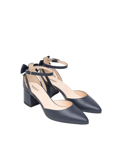 Décolleté in pelle