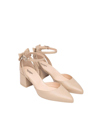 Décolleté in pelle