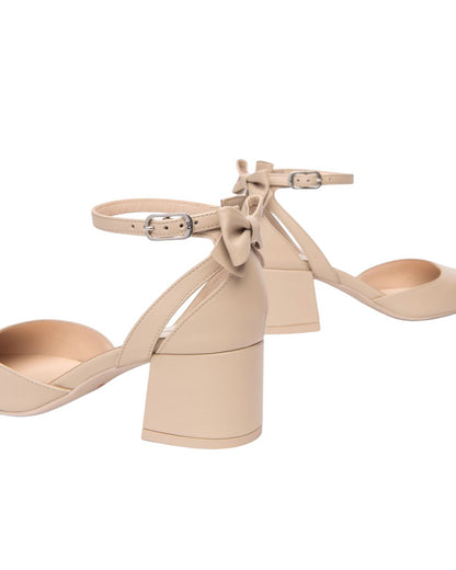 Décolleté in pelle