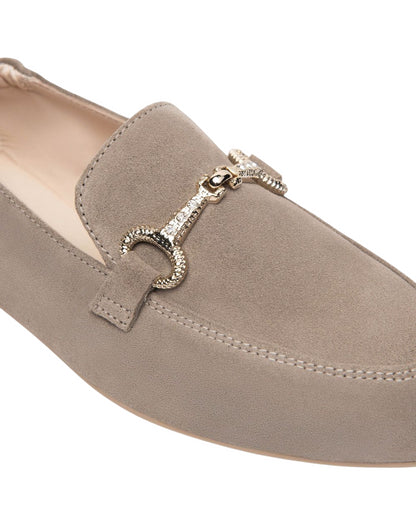 Mocassini in suede morsetto