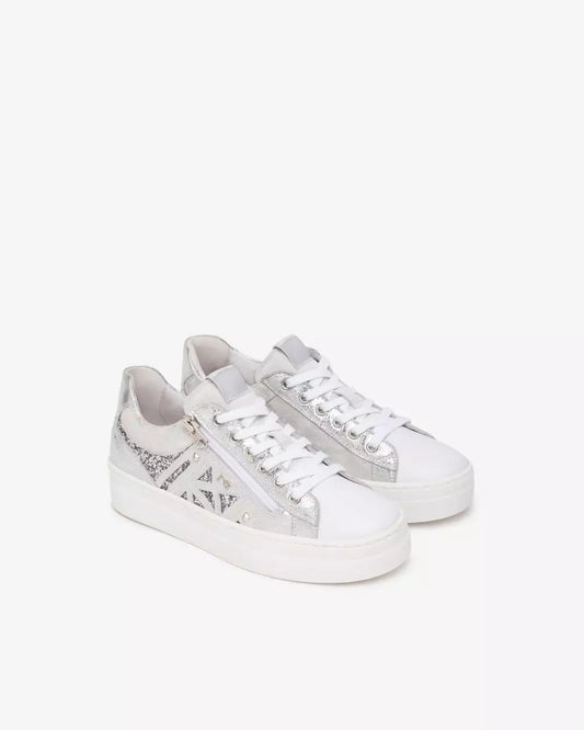 Sneakers in pelle