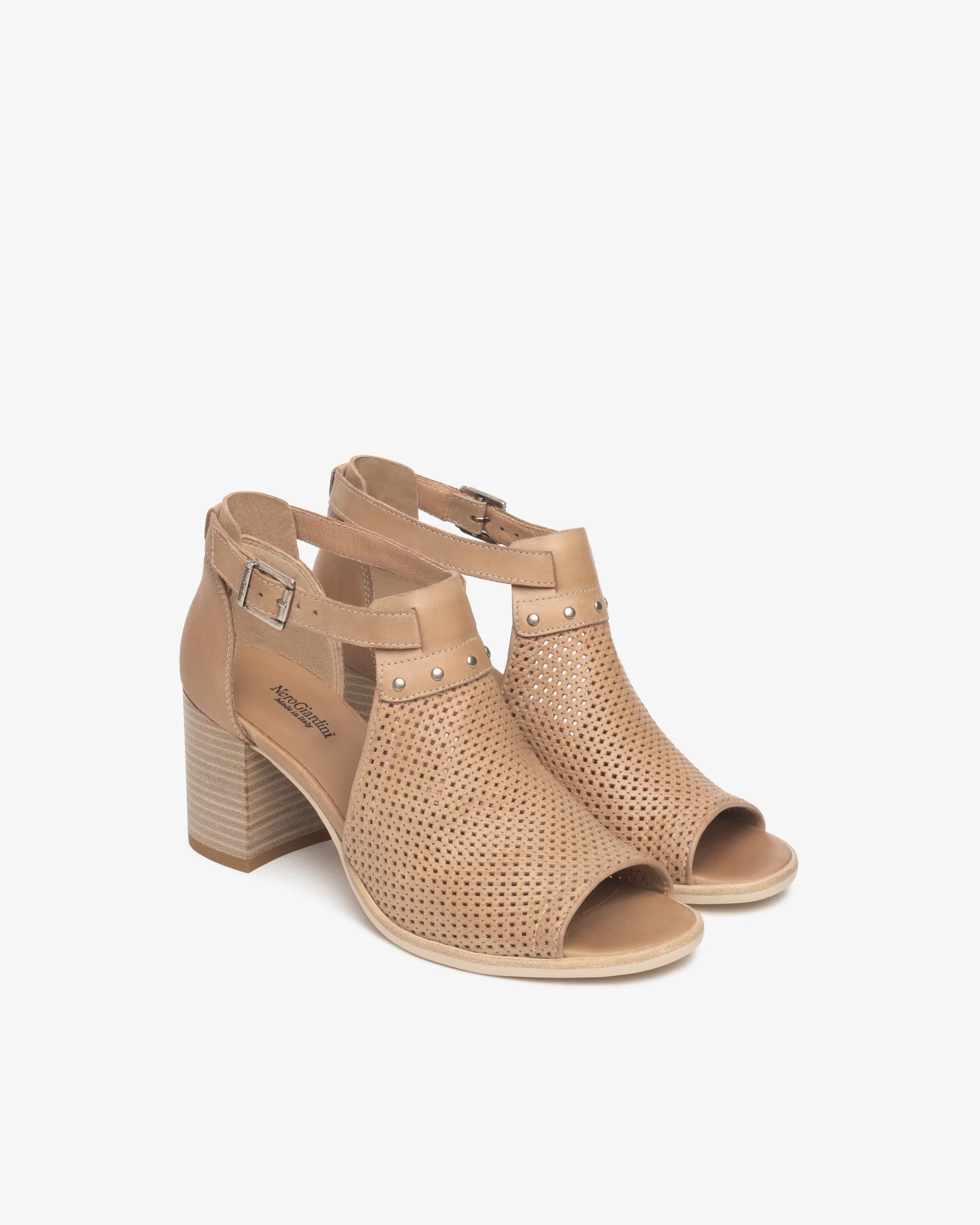 Stivaletto in pelle spuntato