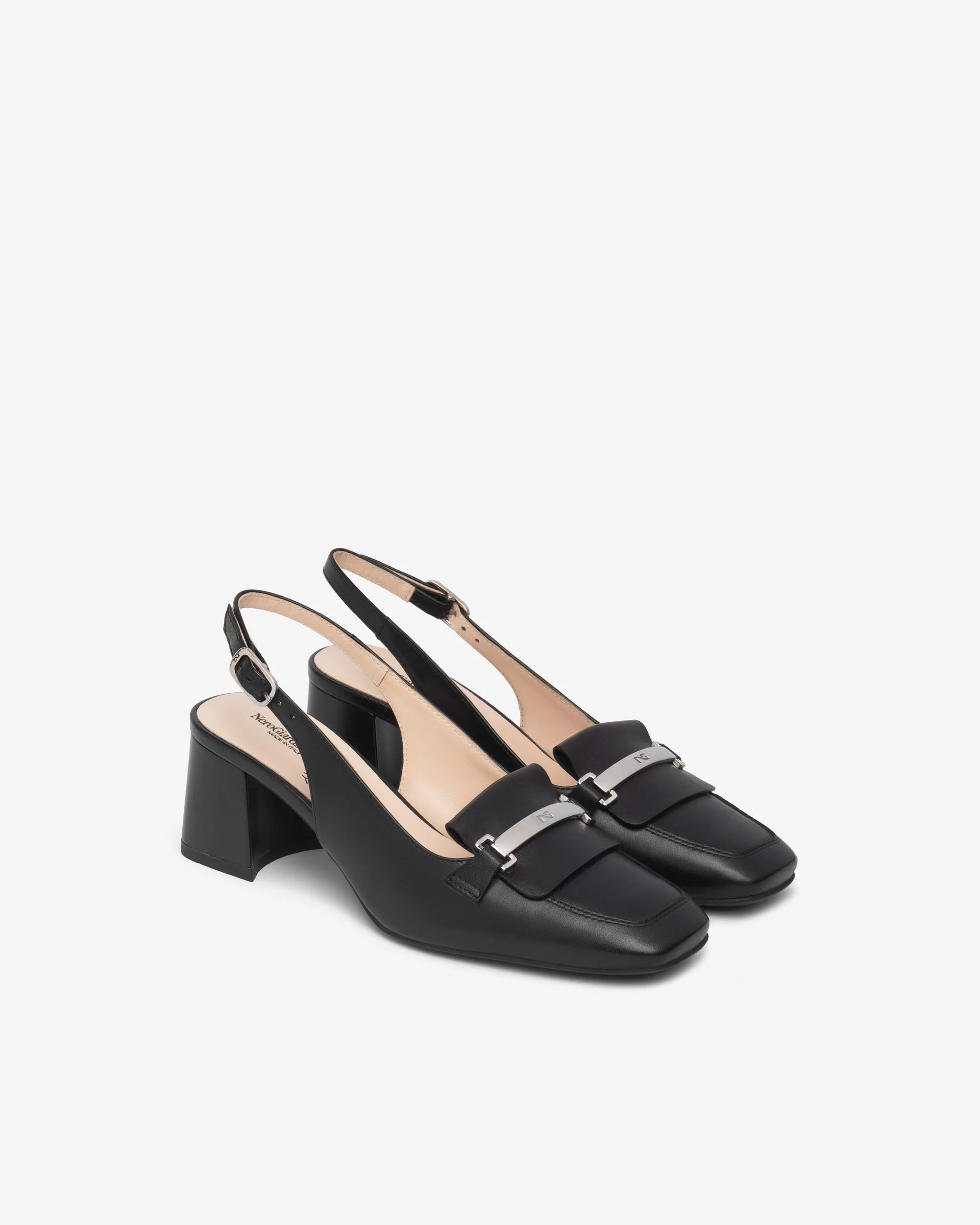 Chanel in pelle