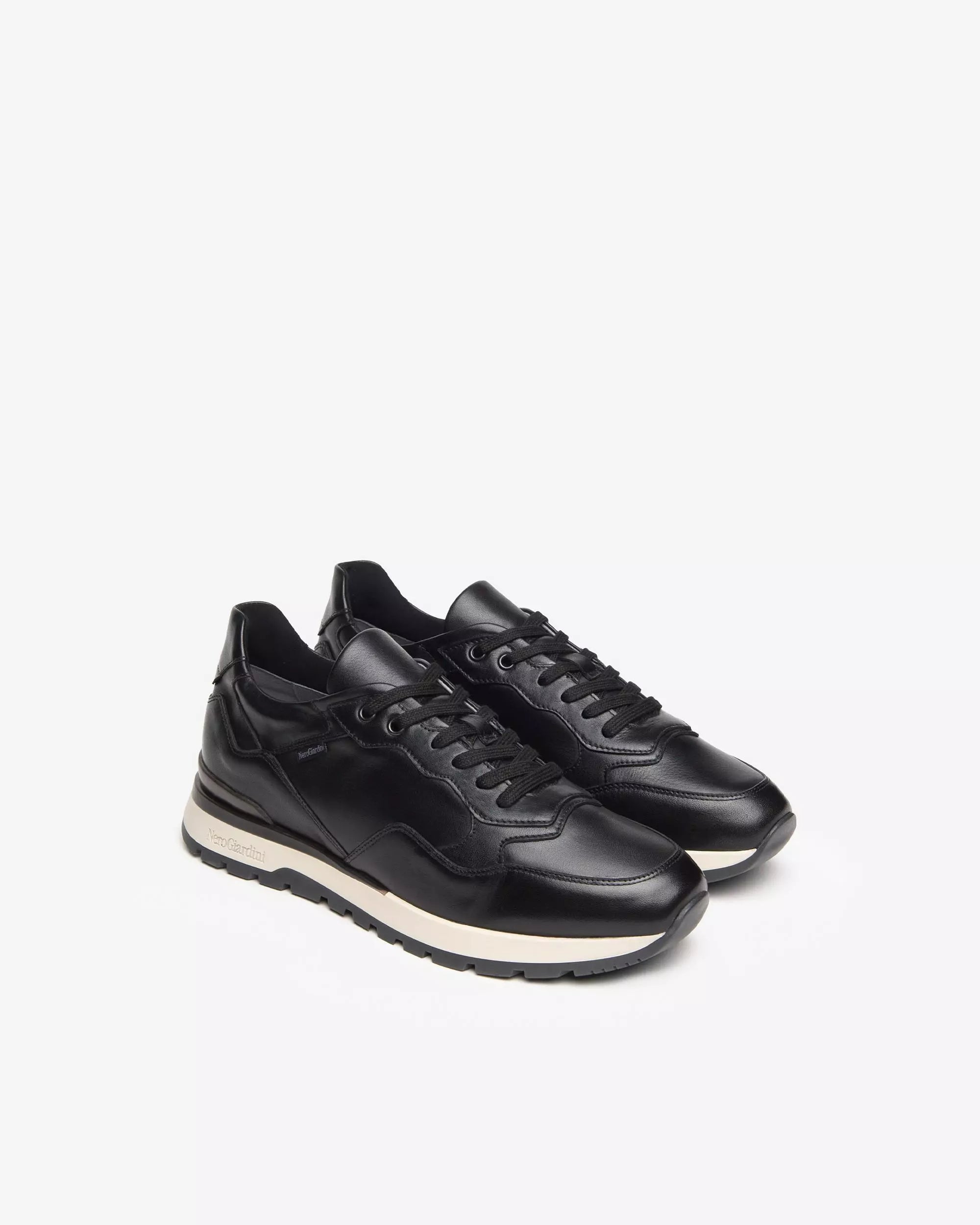 Sneakers in pelle