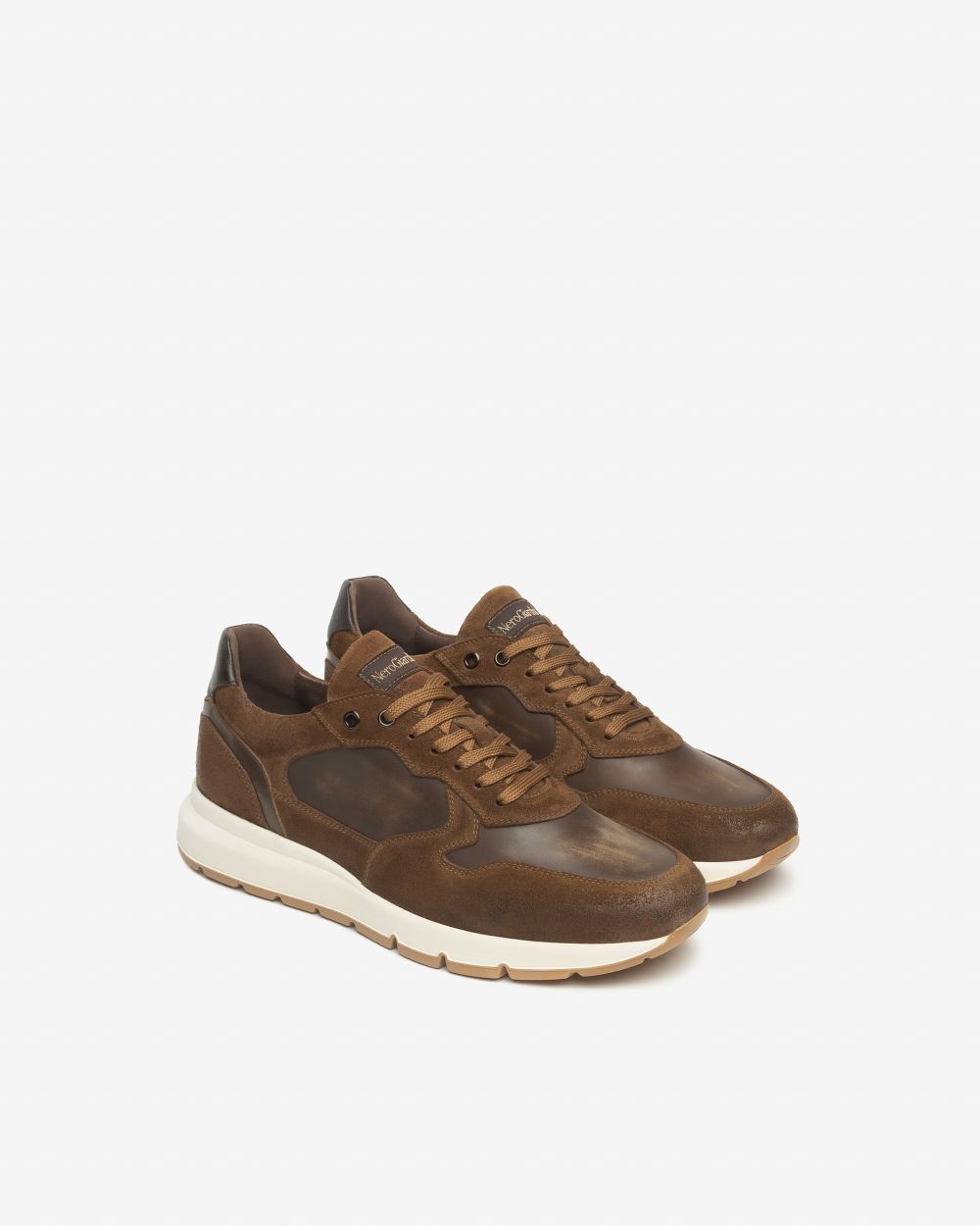 Sneakers in pelle