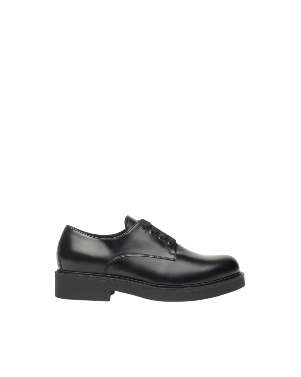Stringate in pelle
