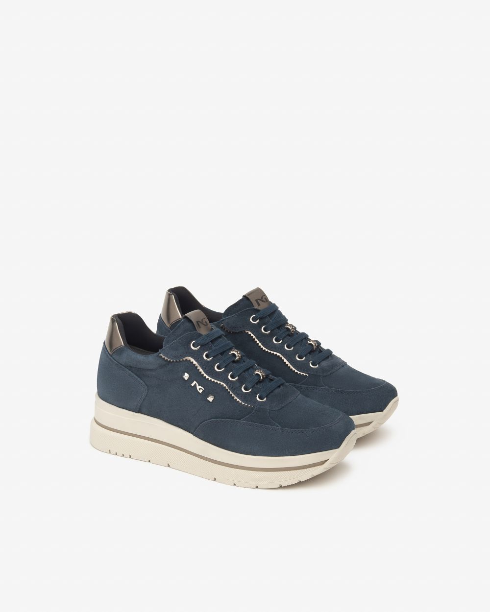 Sneakers in camoscio