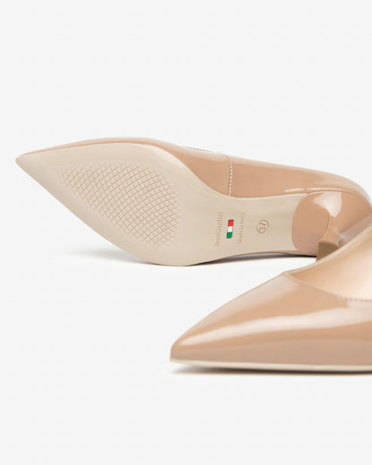 Décolleté in vernice