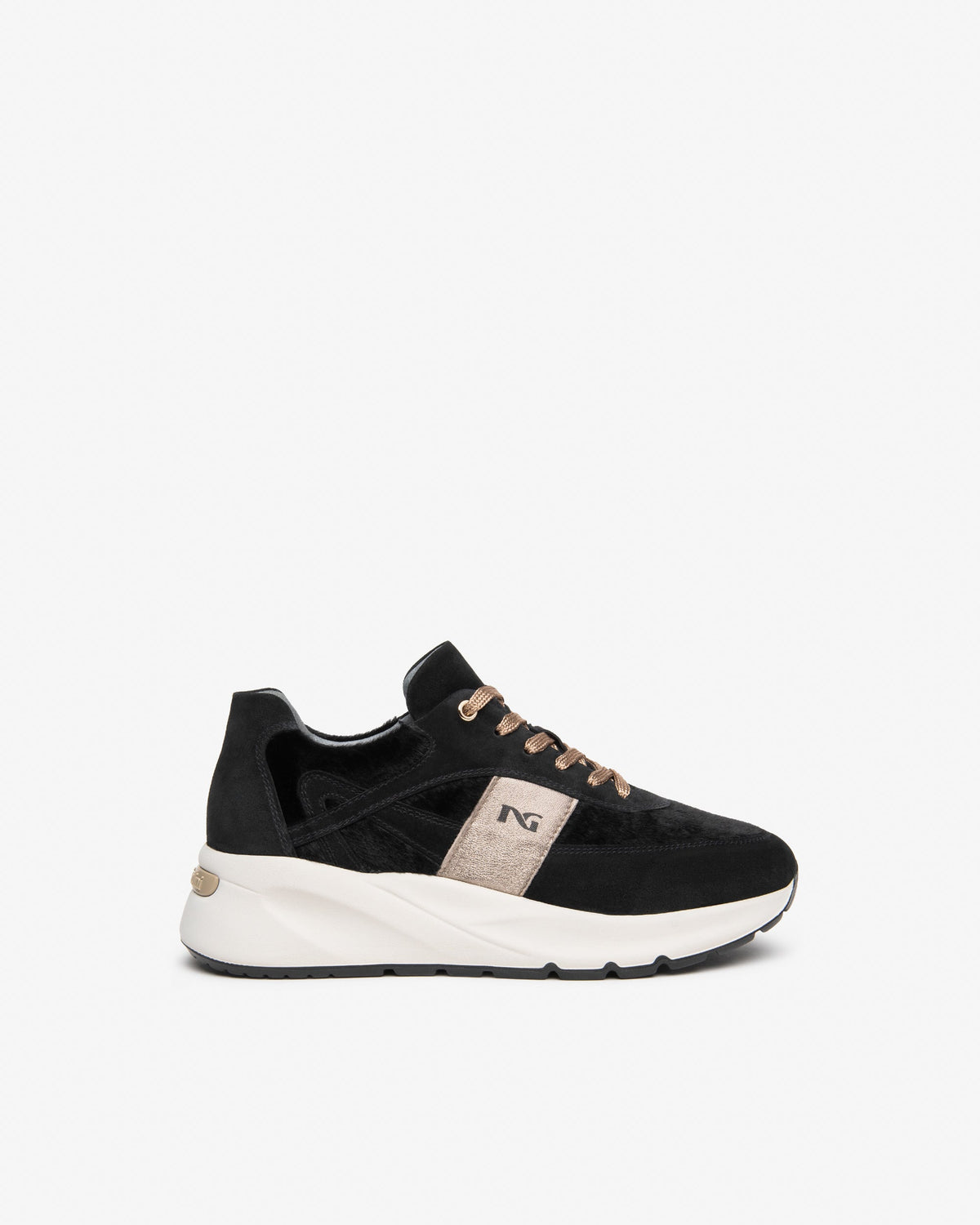 Sneakers in suede, materiale tecnico e pelle