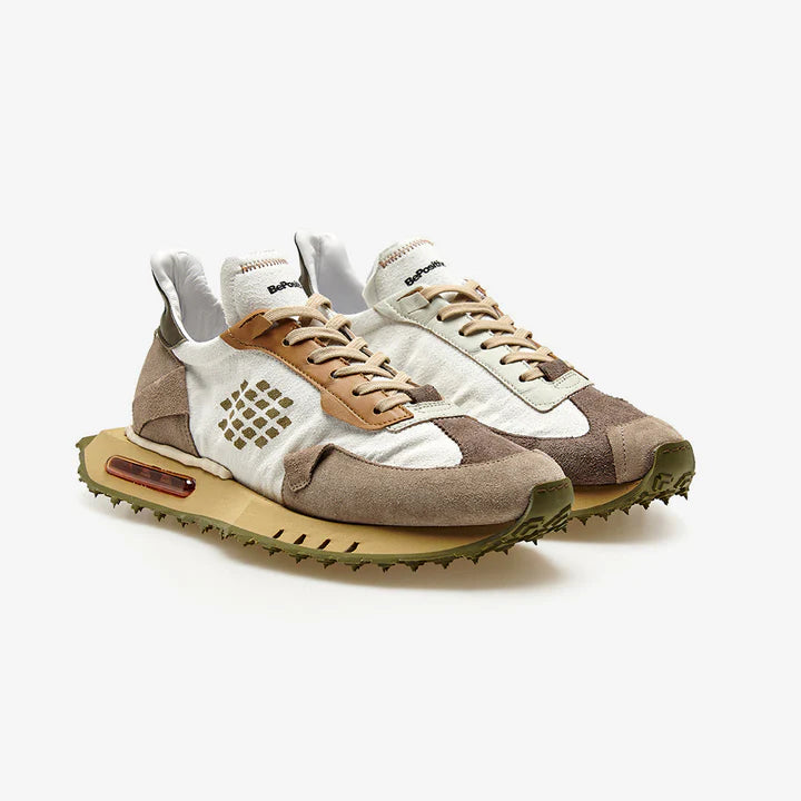 Sneaker Space race