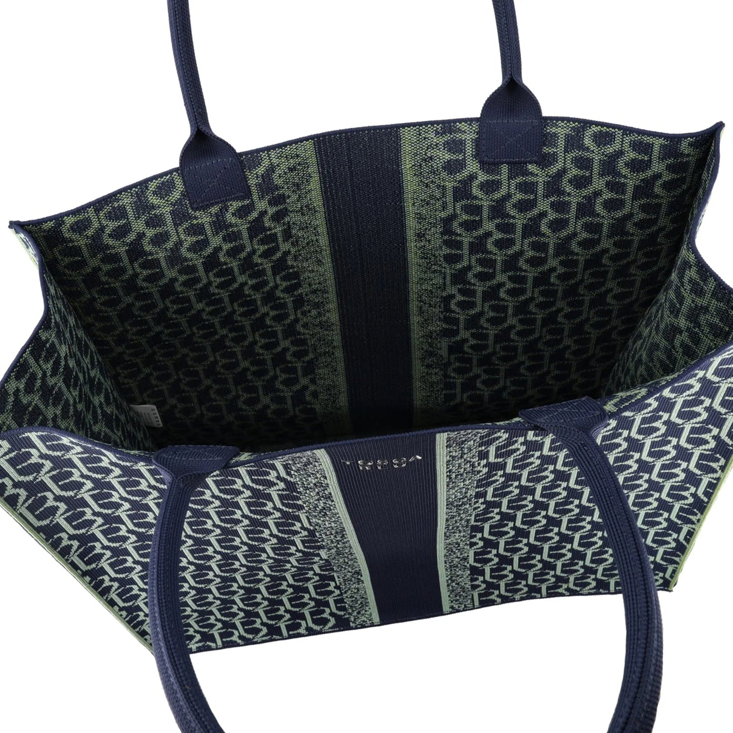 SHOPPING GRANDE LOGATA SAINT TROPEZ