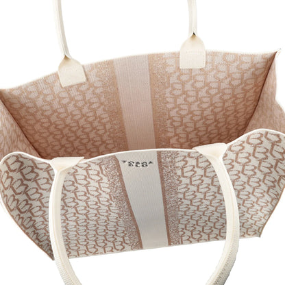 SHOPPING GRANDE LOGATA SAINT TROPEZ